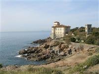 SOLUZIONI    IMMOBILIARI